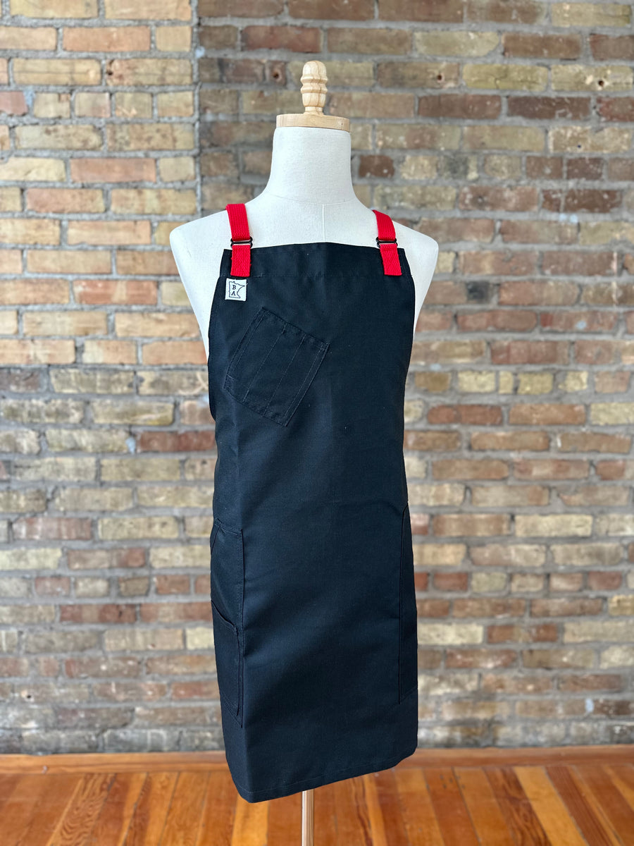 Left Handed Larry – BA Craftmade Aprons