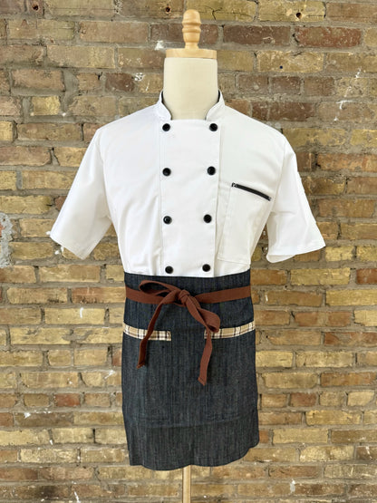 Bistro with plaid trim