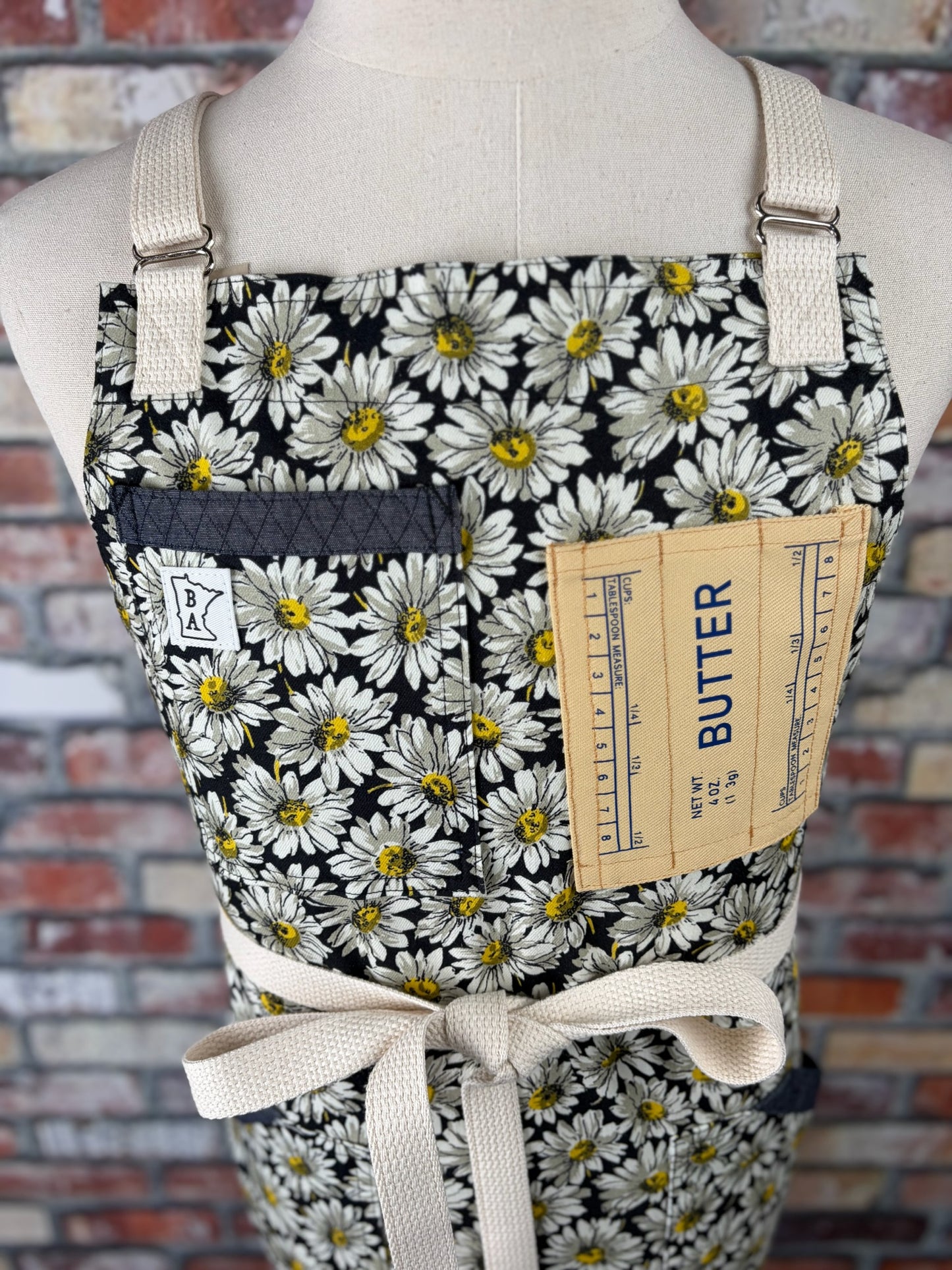 Butter Daisy! ONLY ONE AVAILABLE